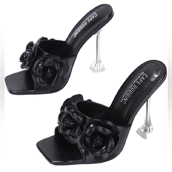 Cape Robbin Women's Lania Black Flared Heels - Picture 3 of 6